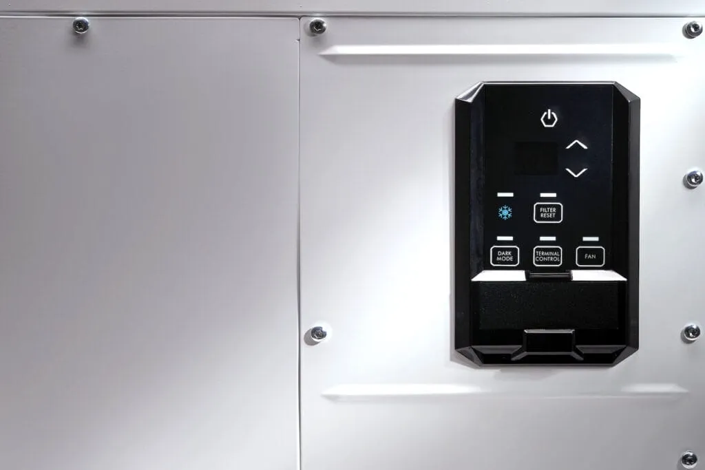 Quest-100_Digital-Controls-1024x683.webp